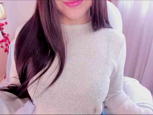 ALINAOWENS webcam