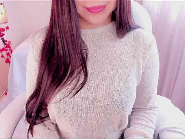 ALINAOWENS webcam