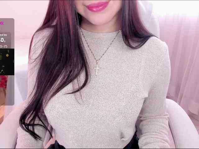 ALINAOWENS webcam