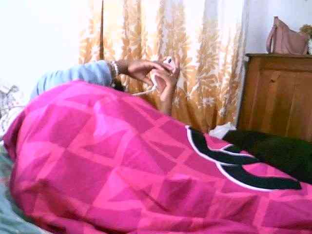 Saydah501 webcam