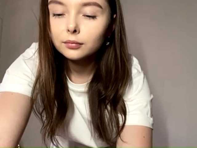 LizaPefferman live cam on BongaCams