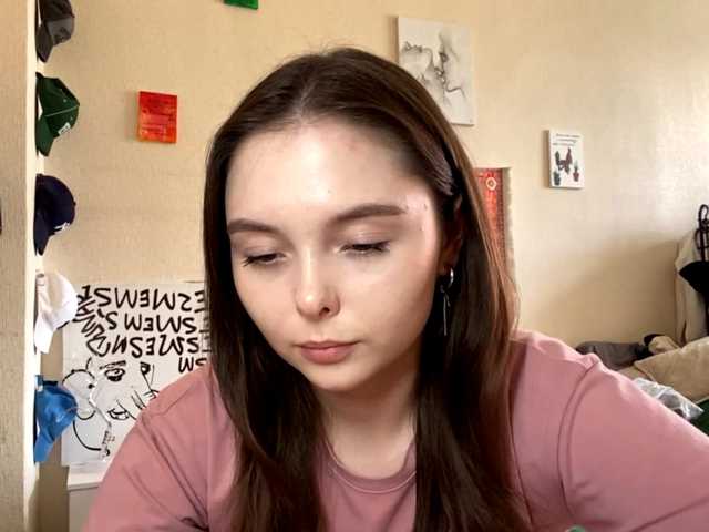 LizaPefferman, 18 y/o - Live Cam on BongaCams