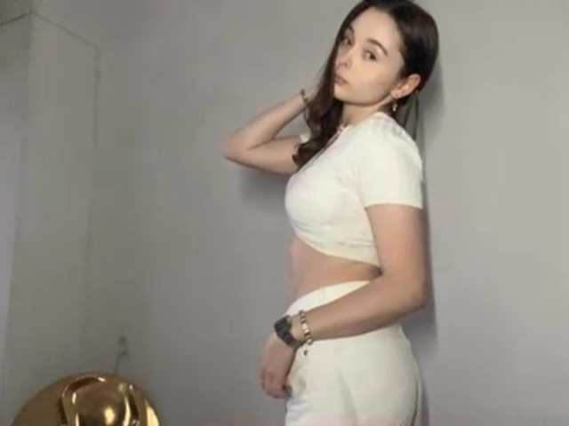 LizaPefferman live cam on BongaCams