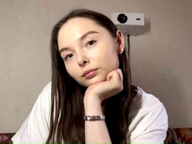LizaPefferman webcam