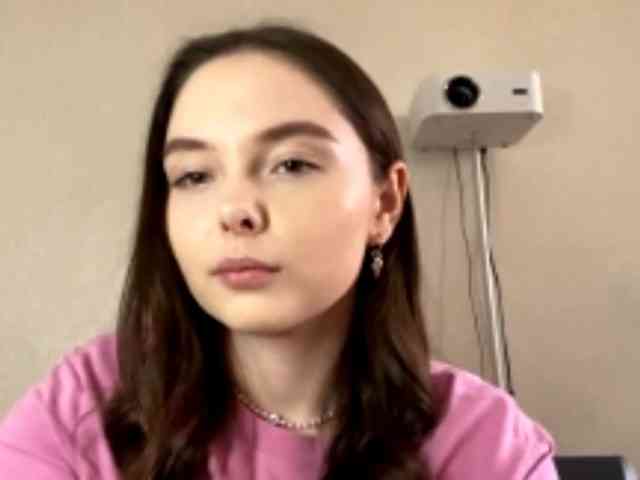 LizaPefferman webcam