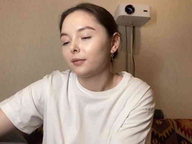 LizaPefferman webcam