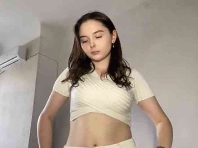 LizaPefferman webcam