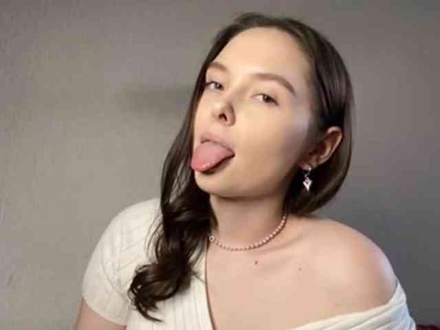 LizaPefferman webcam