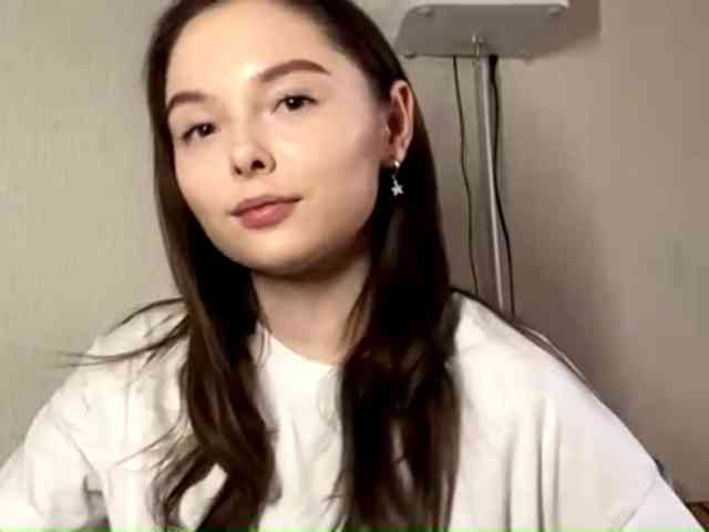 LizaPefferman webcam
