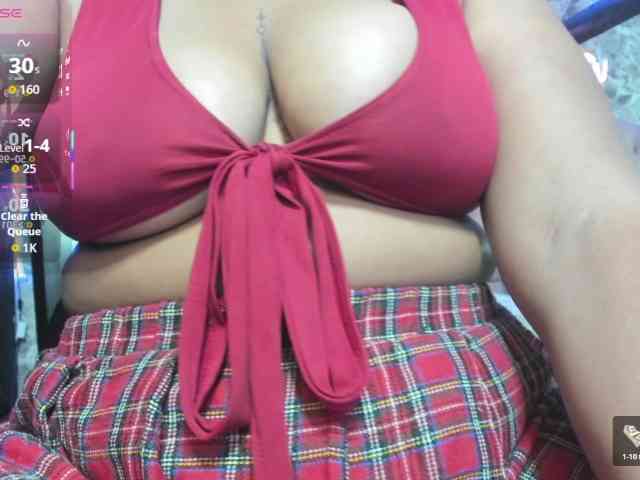SweetBrunette1 webcam