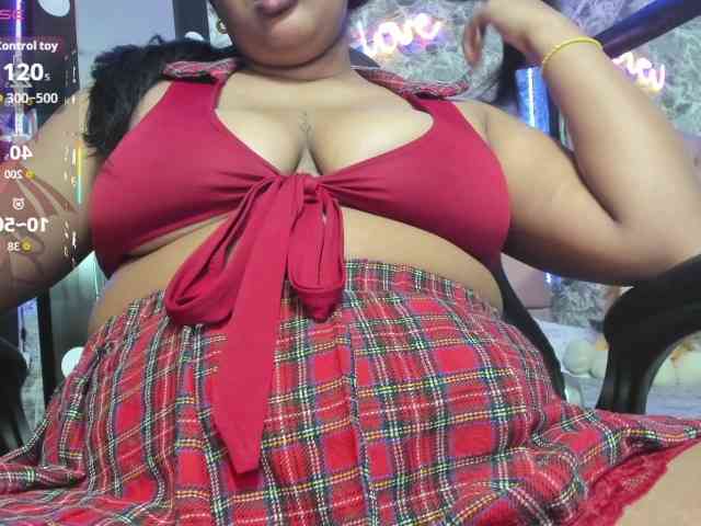SweetBrunette1 webcam
