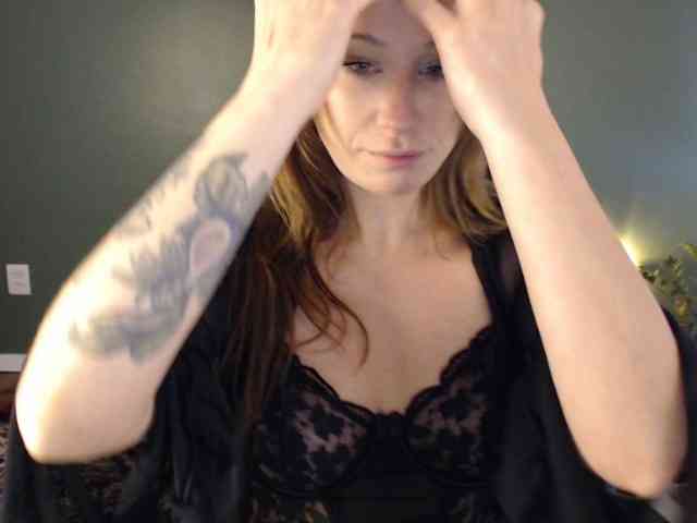 demmetria webcam