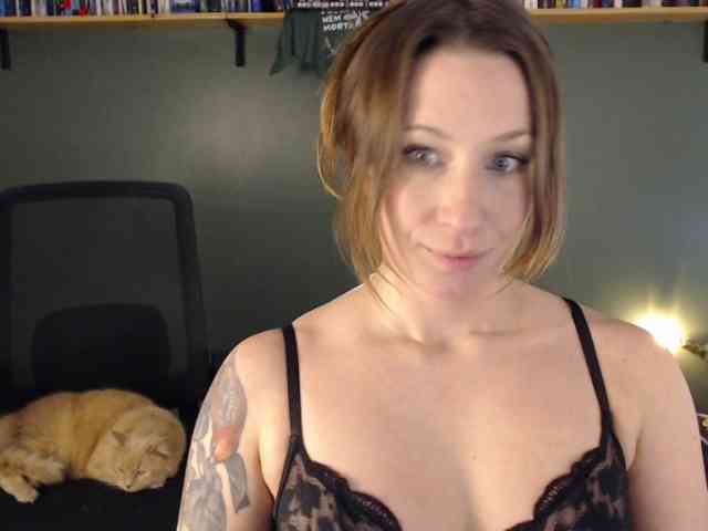 demmetria webcam