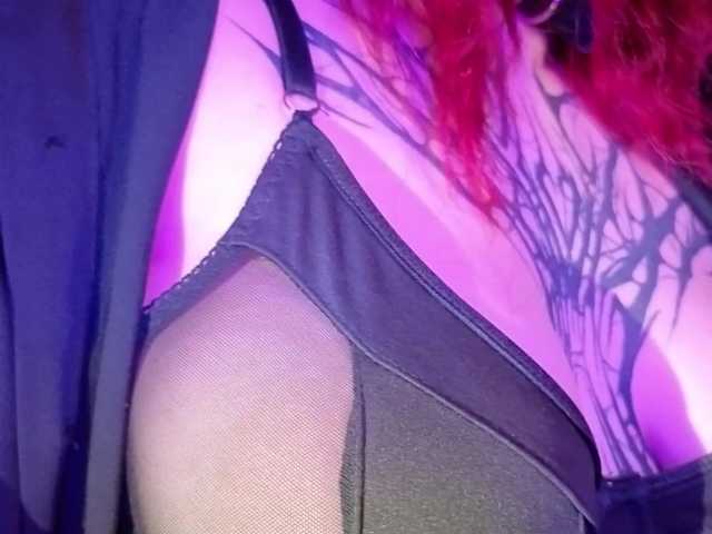 Janelyyyy live cam on BongaCams