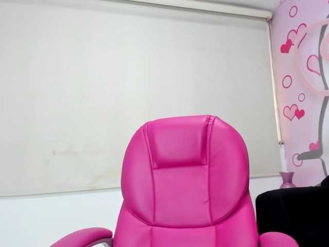 doll-star cam belle