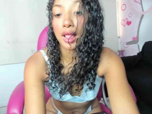 doll-star webcam