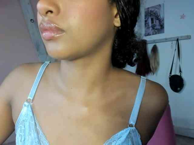 doll-star webcam