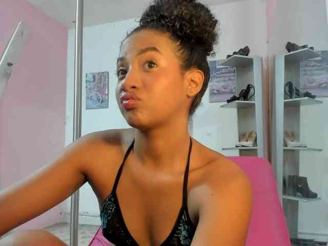 doll-star webcam