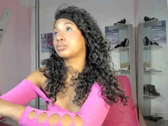 doll-star webcam