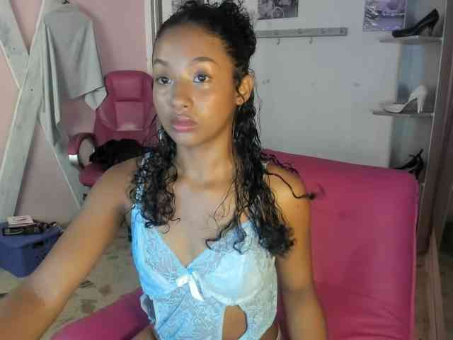 doll-star webcam