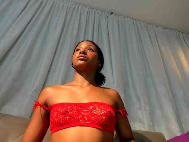 doll-star webcam