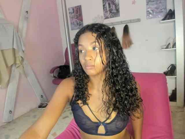 doll-star webcam