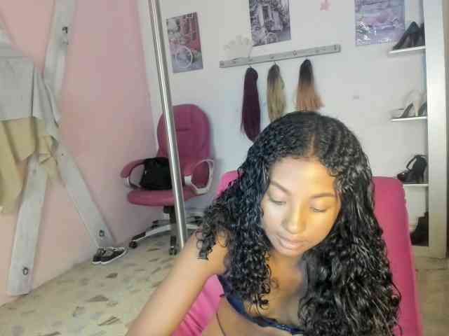 doll-star webcam