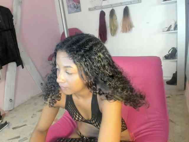 doll-star webcam