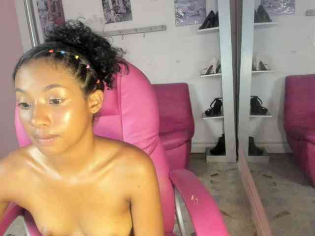 doll-star webcam