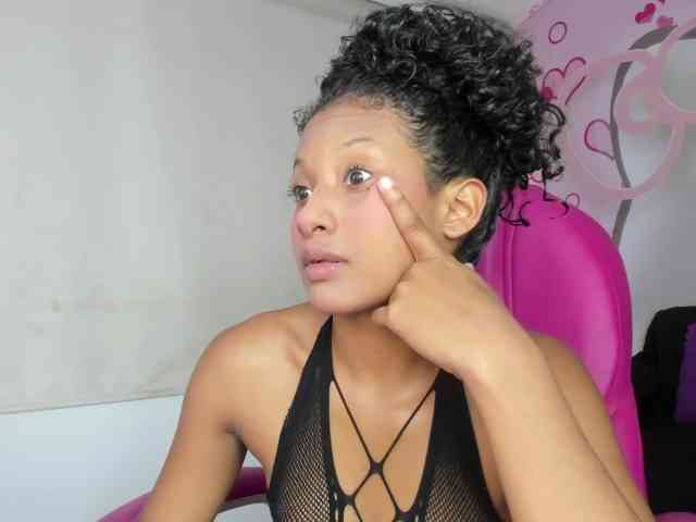 doll-star webcam