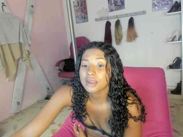 doll-star webcam