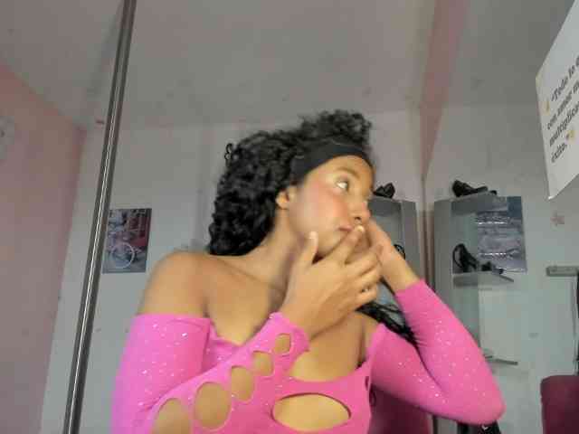 doll-star webcam