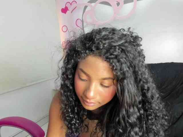 doll-star webcam