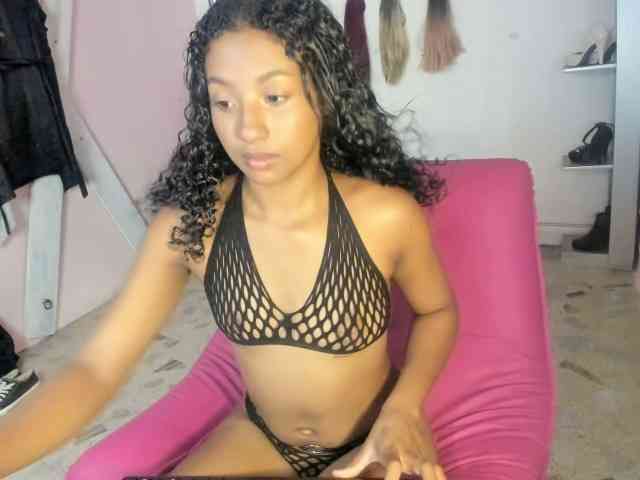 doll-star webcam