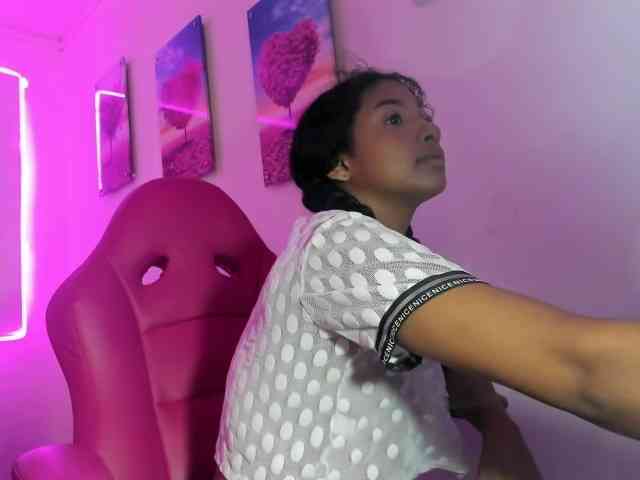 doll-star webcam