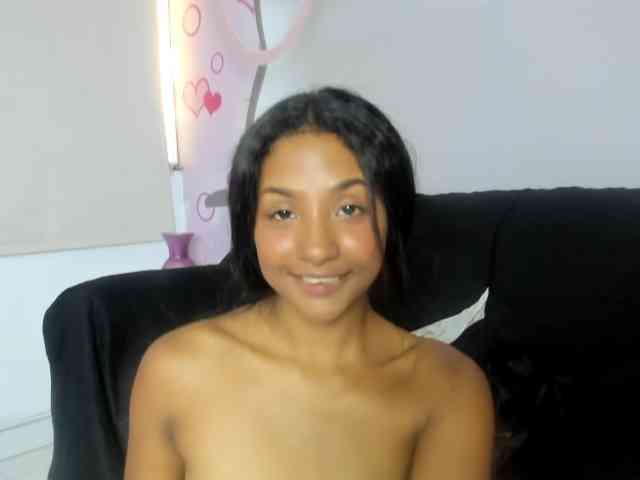 doll-star webcam