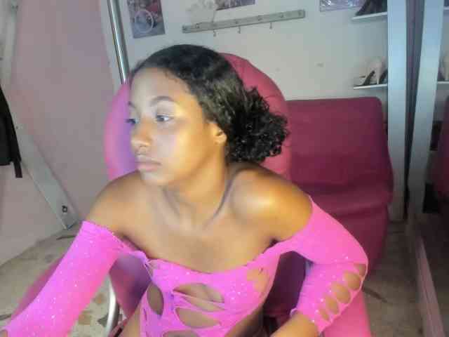 doll-star webcam