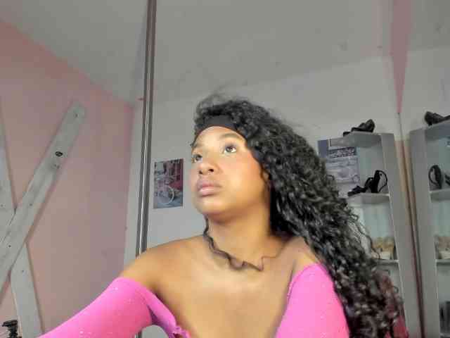 doll-star webcam