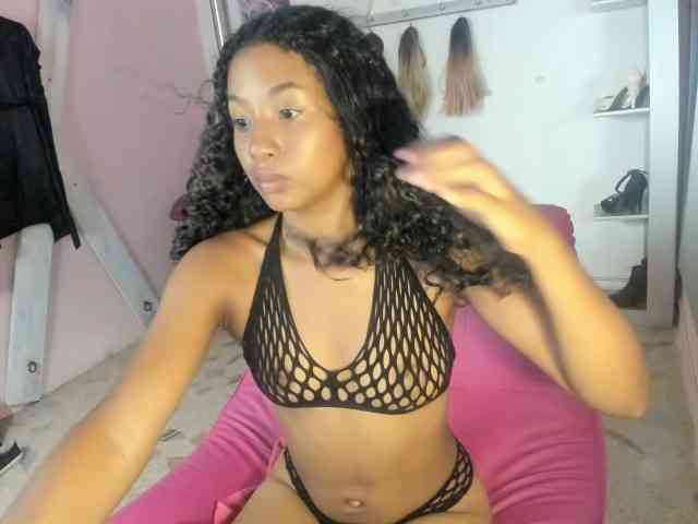 doll-star webcam