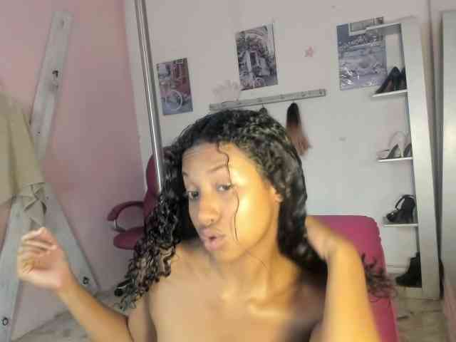 doll-star webcam