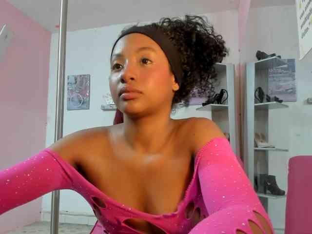 doll-star webcam
