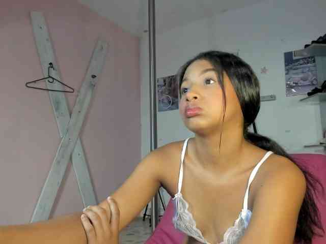 doll-star webcam