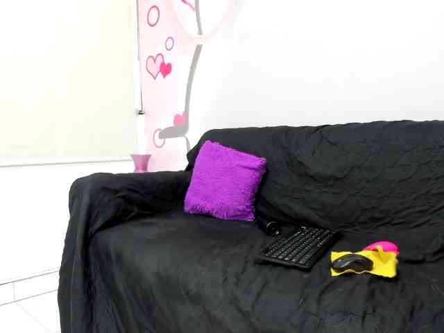 doll-star Live Webcam on BongaCams