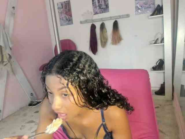 doll-star webcam