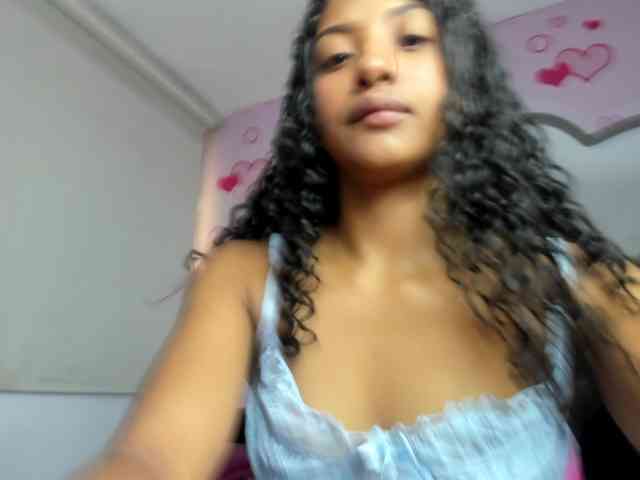 doll-star webcam