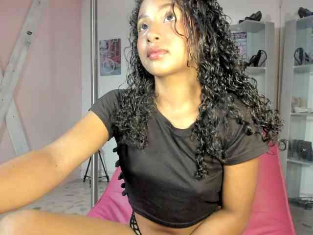 doll-star webcam