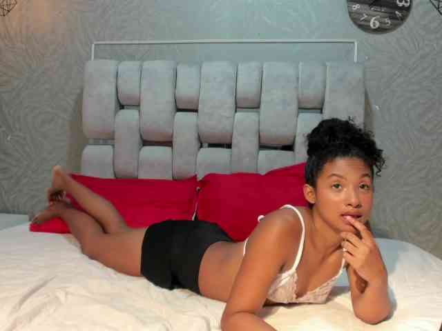 doll-star webcam