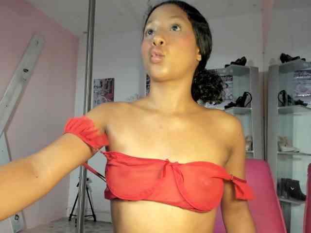 doll-star webcam