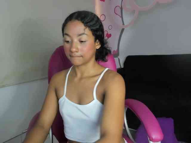 doll-star webcam