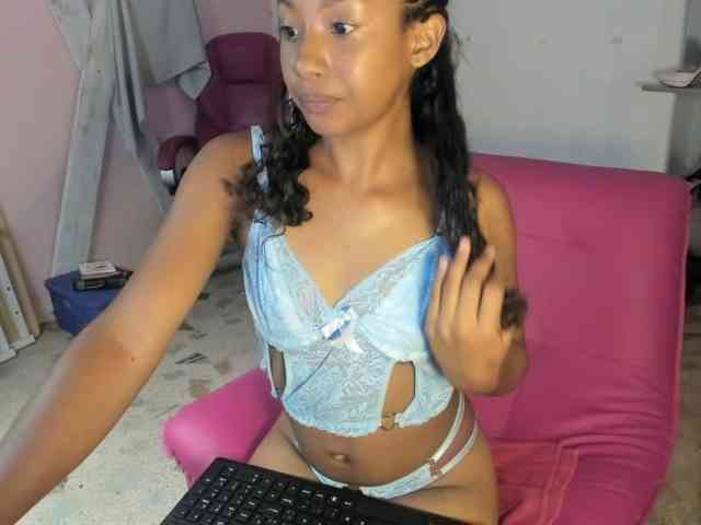 doll-star webcam